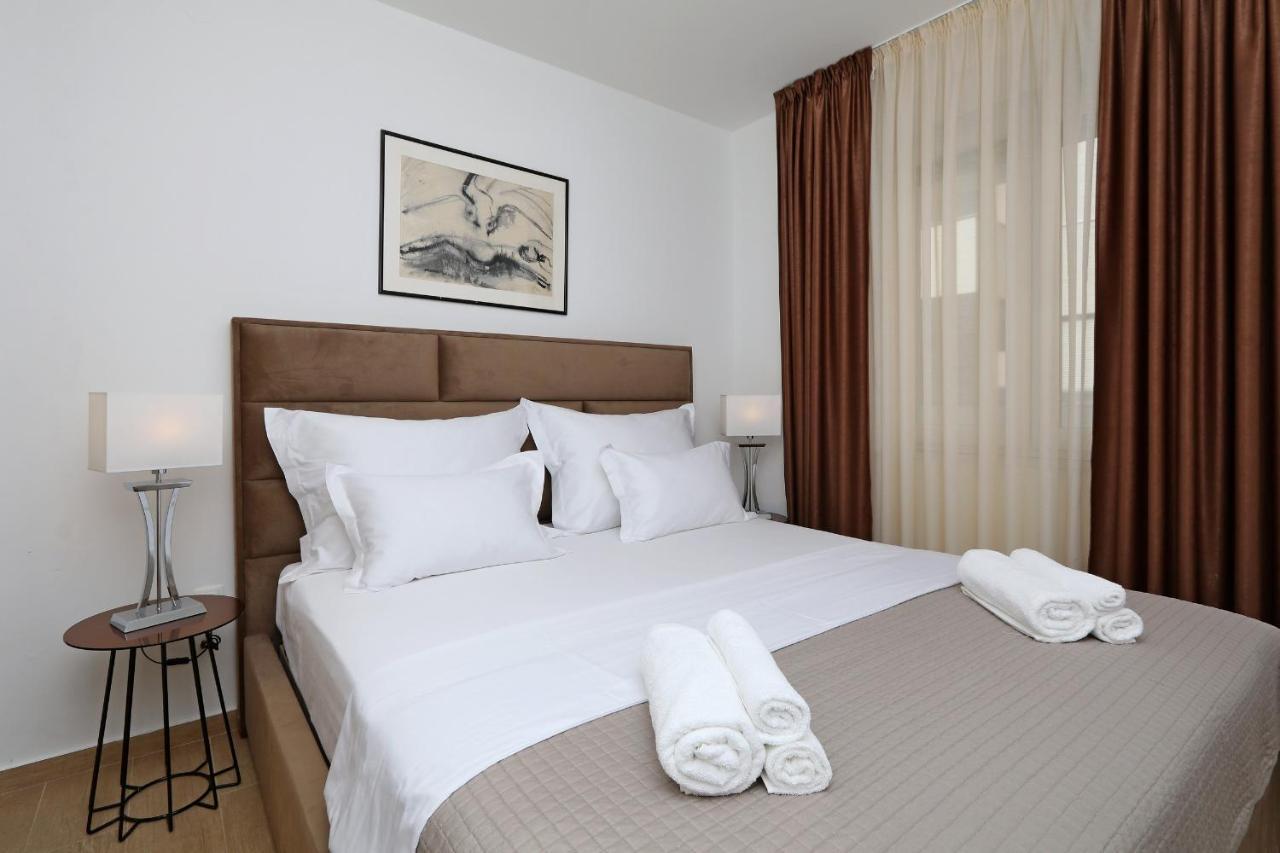 Joy 2 Apartment 诺瓦利娅 外观 照片